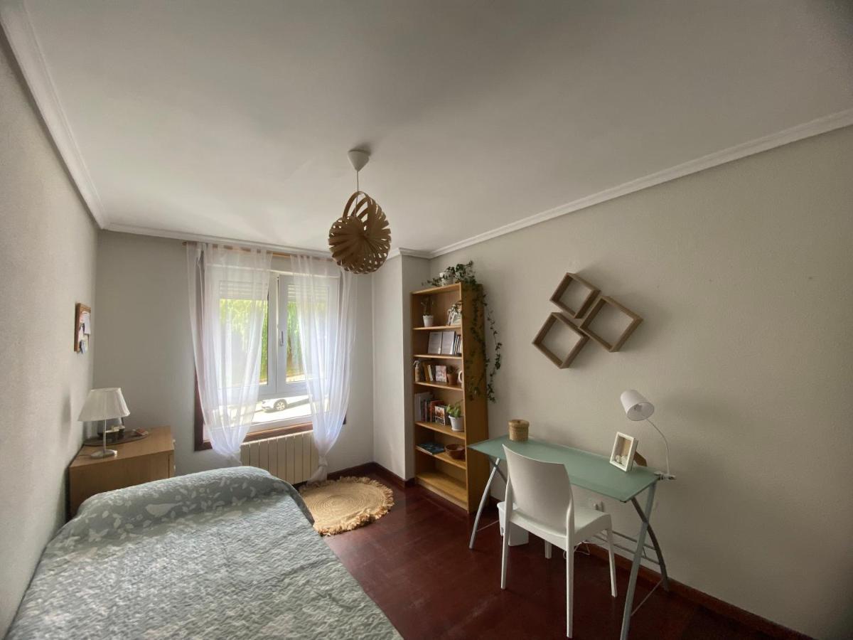 Habitacion Privada Para 2 Personas A 10 Min De La Playa Сантандер Екстериор снимка